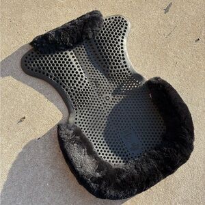 Black Sheepskin gel half Pad